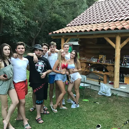 אתר נופש Dum A Dum Zivohost